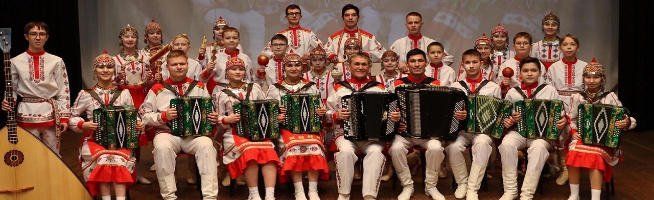 Постер Ансамбль народных инструментов "Эревет" в Чебоксарах