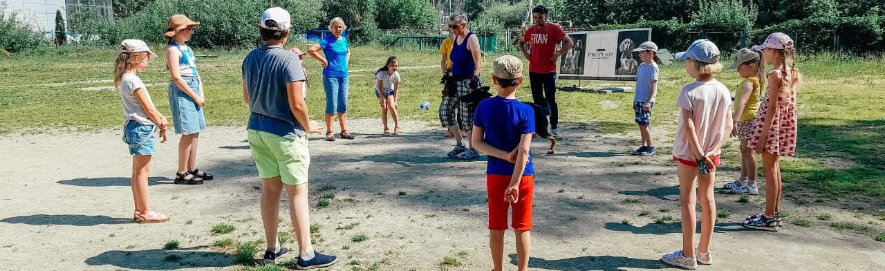 Постер Пешеходная квест-экскурсия «Вся сила в движении!» в Екатеринбурге