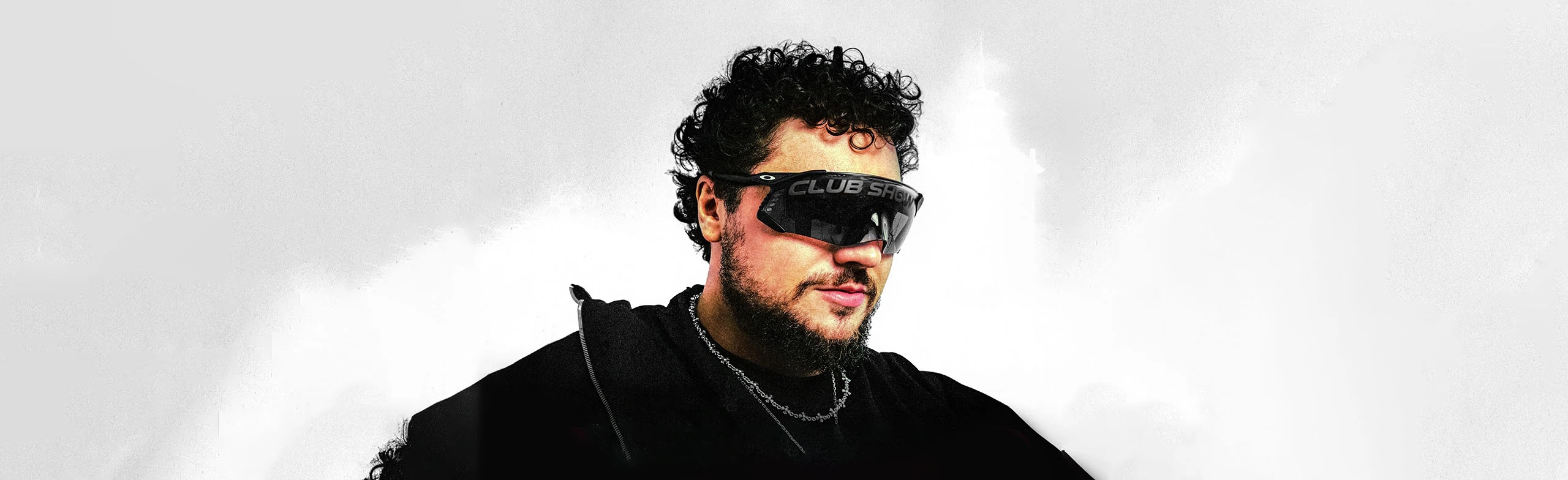 Постер Thomas Mraz в Крыму