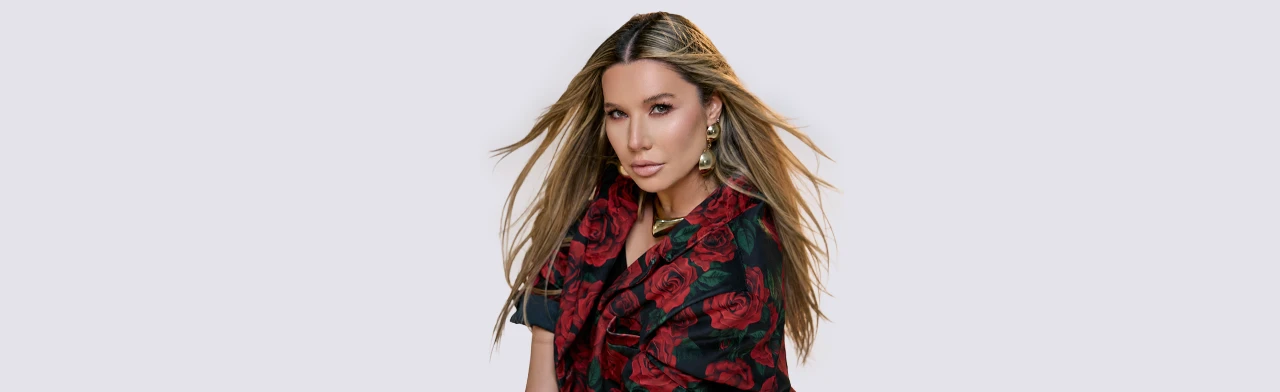 Постер Марина Алиева в Махачкале