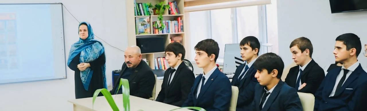 Постер Новое поколение выбирает библиотеку. Квест-экскурсия в Махачкале