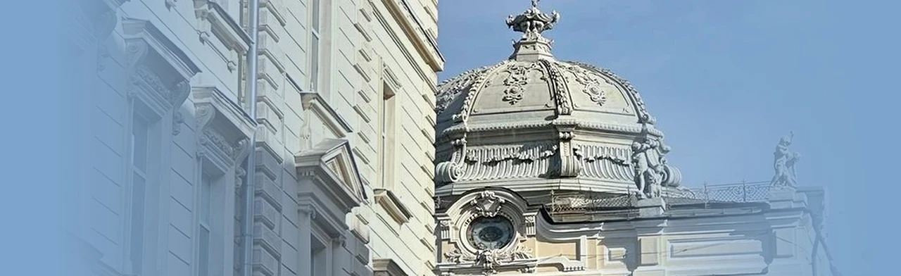 Постер Экскурсия по Петровке в Москве