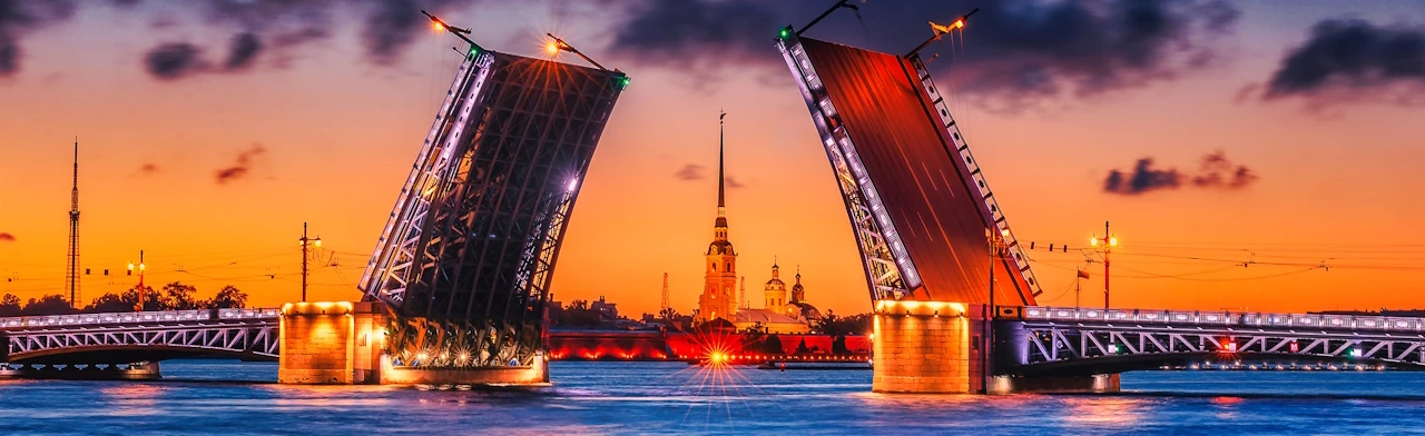 Постер ВЕСЬ ПЕТЕРБУРГ ЗА ОДНУ НОЧЬ: РАЗВОД МОСТОВ С ВОДЫ, РЕКИ И КАНАЛЫ в Санкт-Петербурге