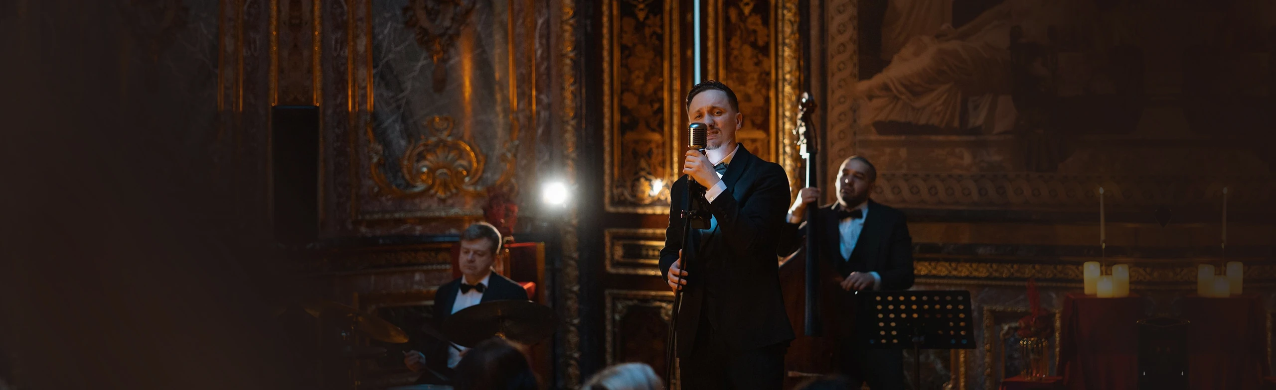 Постер МАГИЯ СВЕЧЕЙ. «FRANK SINATRA. Новогодний джаз» в Санкт-Петербурге