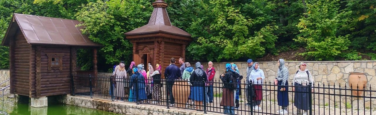 Постер Святые кустики и Красный ключ: Однодневный тур в Уфе