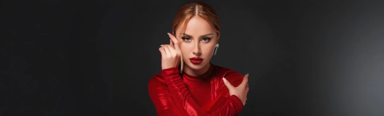 Постер Anna Asti