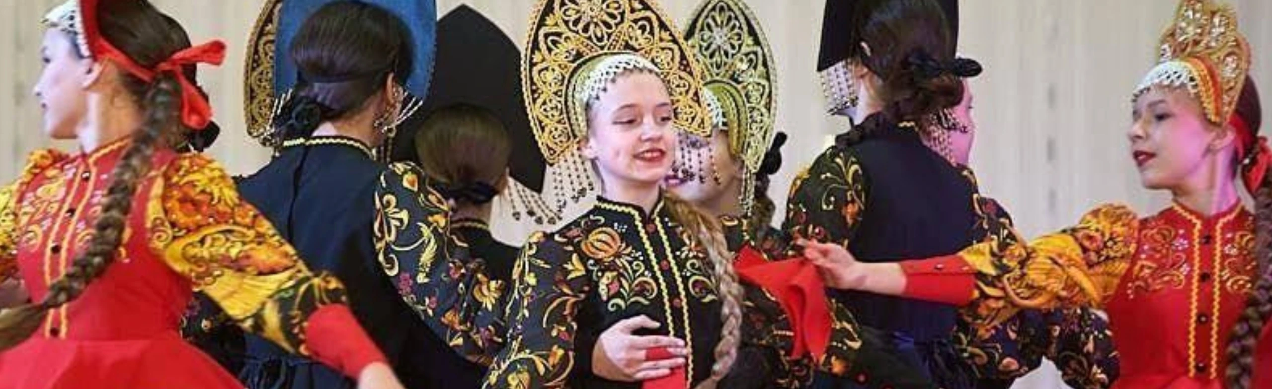 Постер Отчетный концерт хореографического ансамбля "Алёнушка" в Владимире