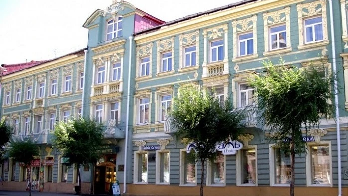 Постер площадки Бристоль-Жигули