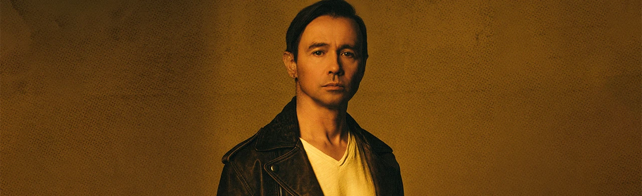 Постер ДЕЛЬФИН