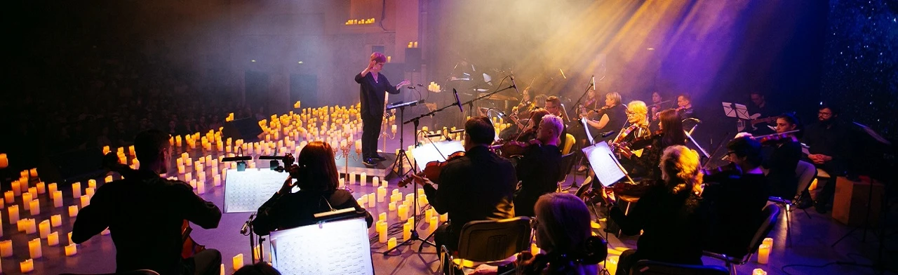 Постер Музыка киношедевров в сиянии тысячи свечей в Чебоксарах