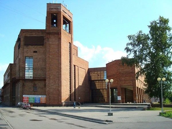 Постер площадки *Дворец Химиков