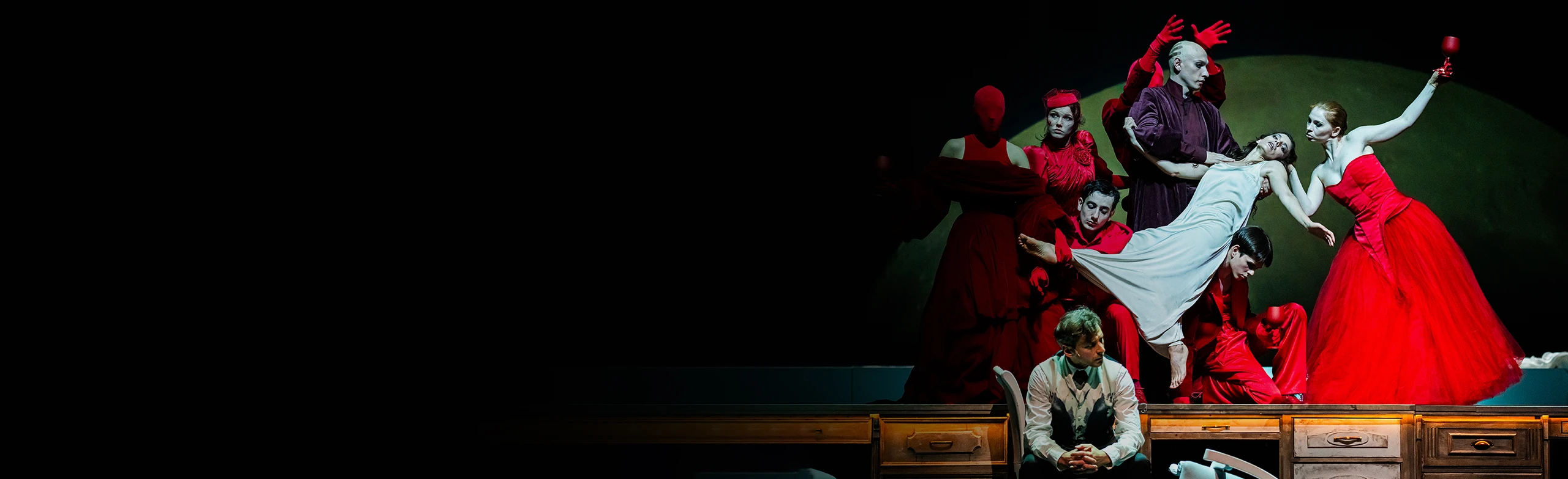 Постер Дракула в Екатеринбурге