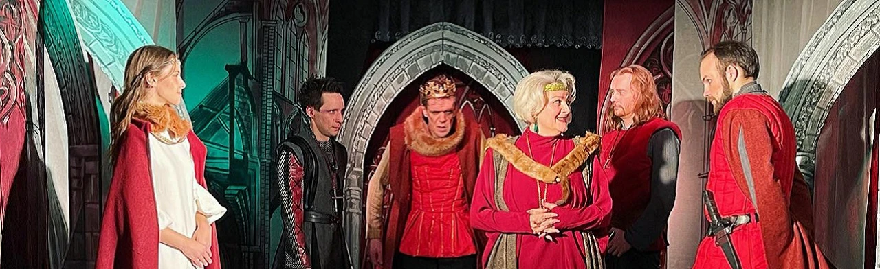 Постер Лев зимой в Екатеринбурге