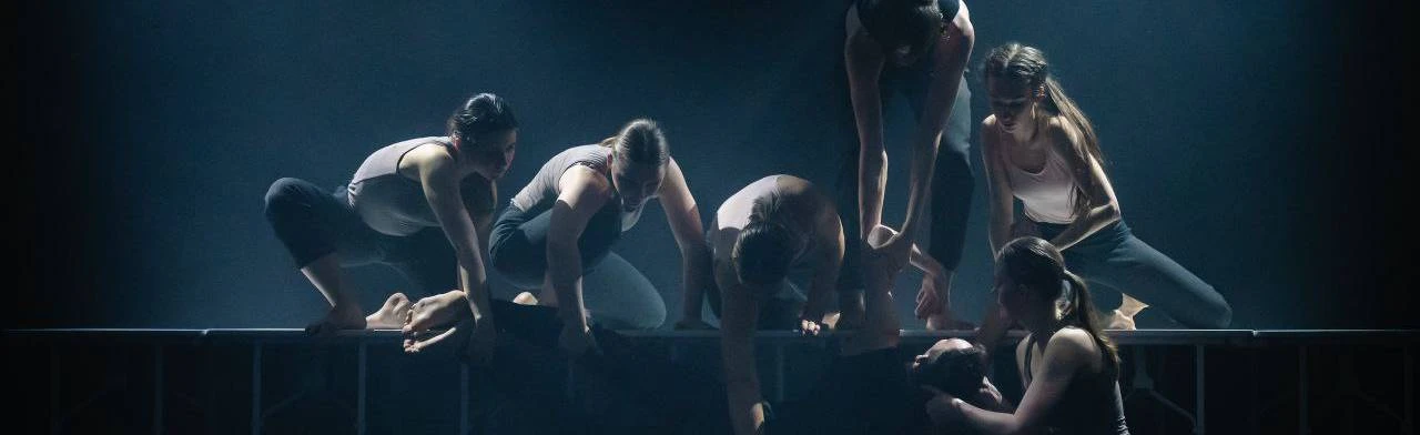 Постер Танцевальная компания "Окоём": вечер современной хореографии