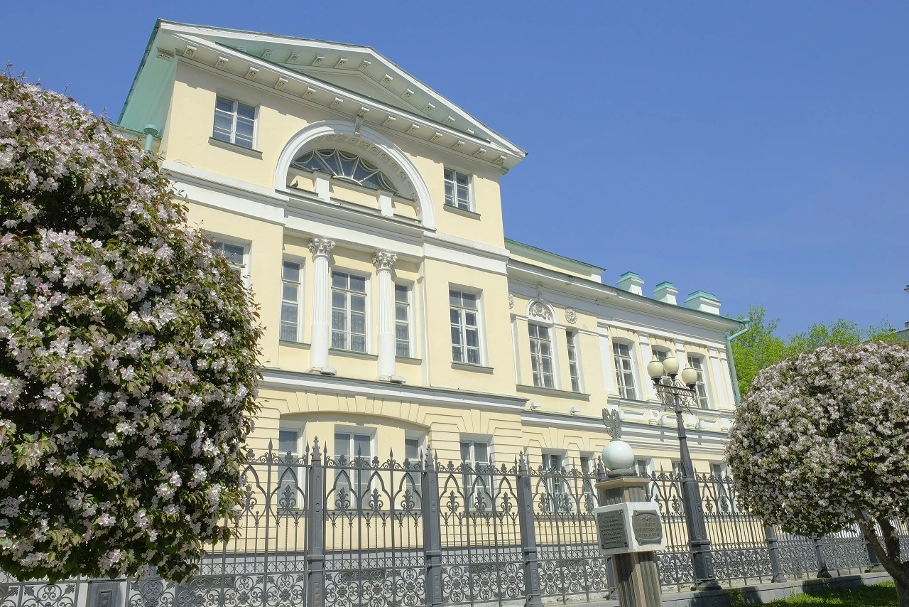 Постер Музей истории камнерезного и ювелирного искусства