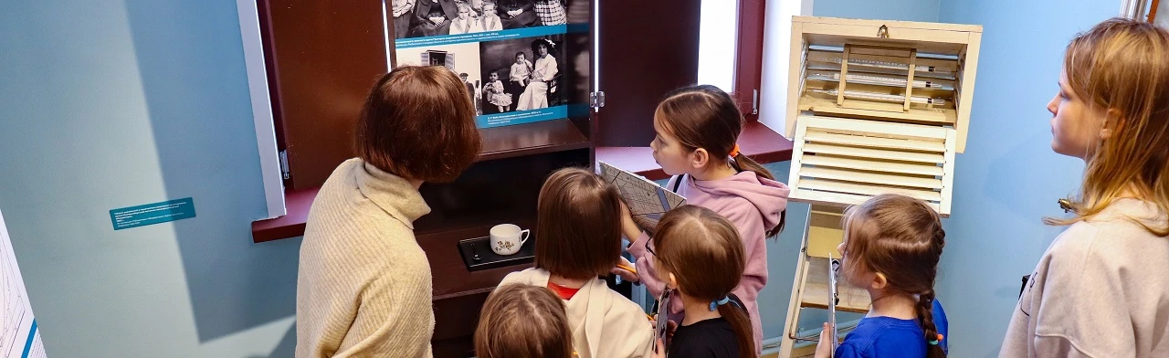 Постер Экскурсия «Наука — фронту. Учёные Свердловска на фронте и в тылу» в Екатеринбурге