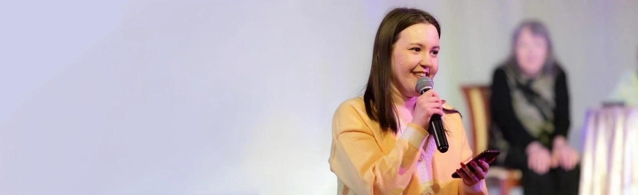 Постер Поэтический конкурс. Противостояние в Ижевске