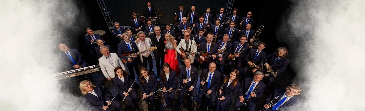 Постер Открытие джазового фестиваля. Оркестр "Арсенал-Бэнд". Солист – В. Головнёв (труба, Москва)