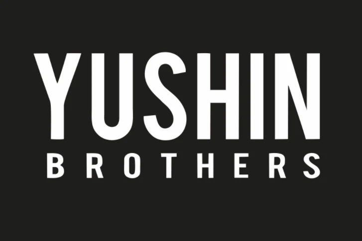 Постер Лофт пространство Yushin Brothers