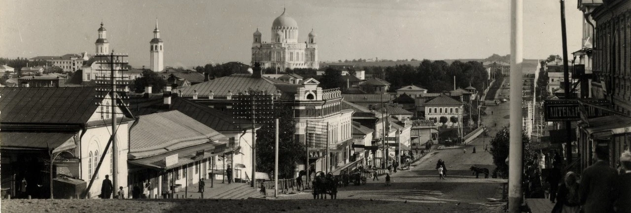 Постер Секретный адрес. История Ансамбля торговых рядов. Пешеходная экскурсия