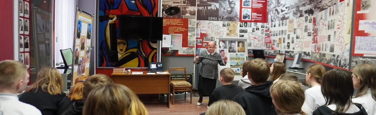 Постер Женское лицо войны в Кирове