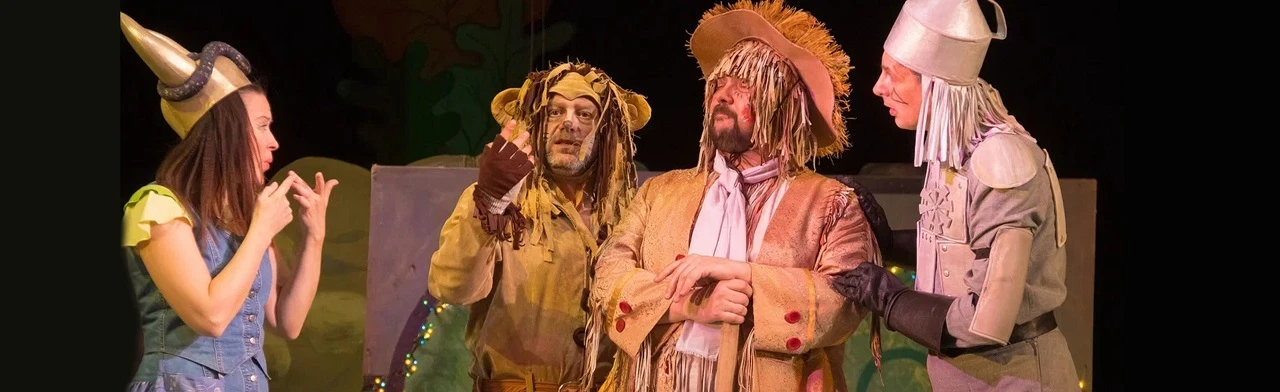 Постер Волшебник Изумрудного города в Кирове