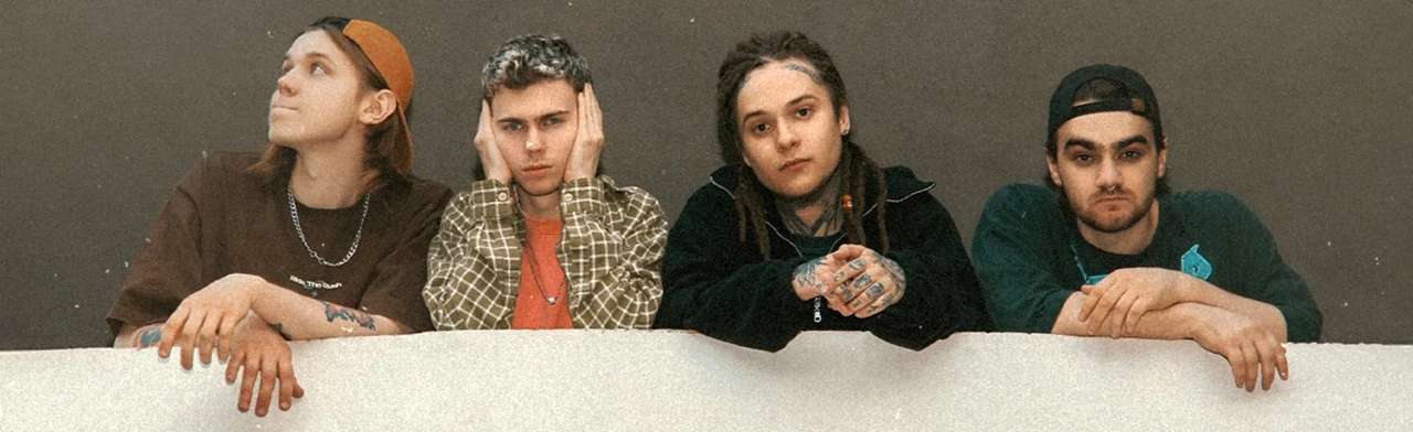 Постер Папин Олимпос