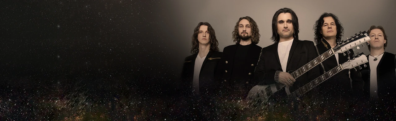 Постер Земляне