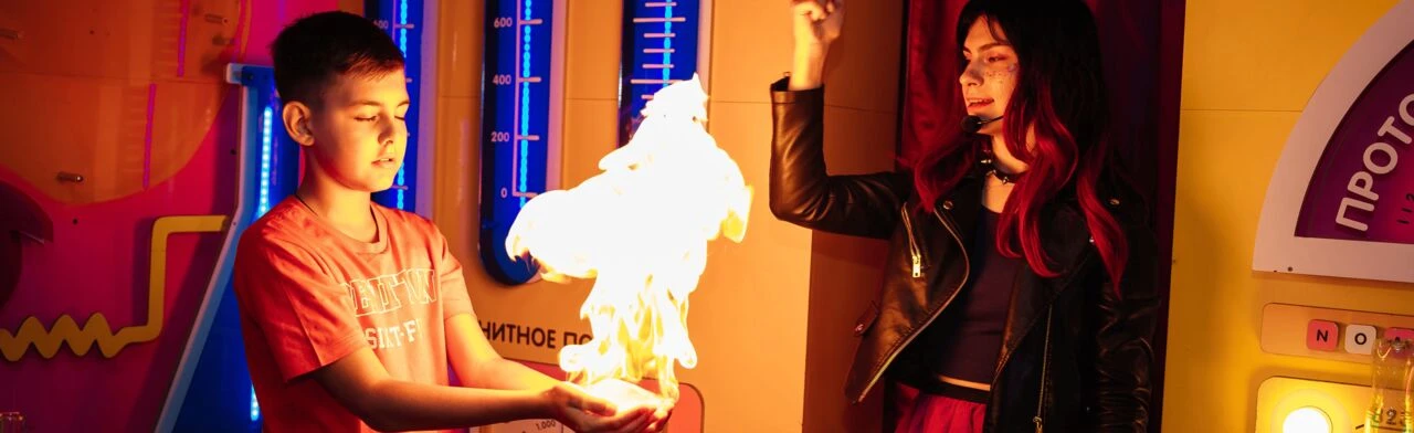 Постер Музей занимательных наук "ЭйнштейниУм"