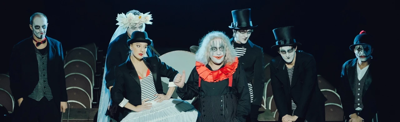 Постер Розенкранц и Гильденстерн мертвы