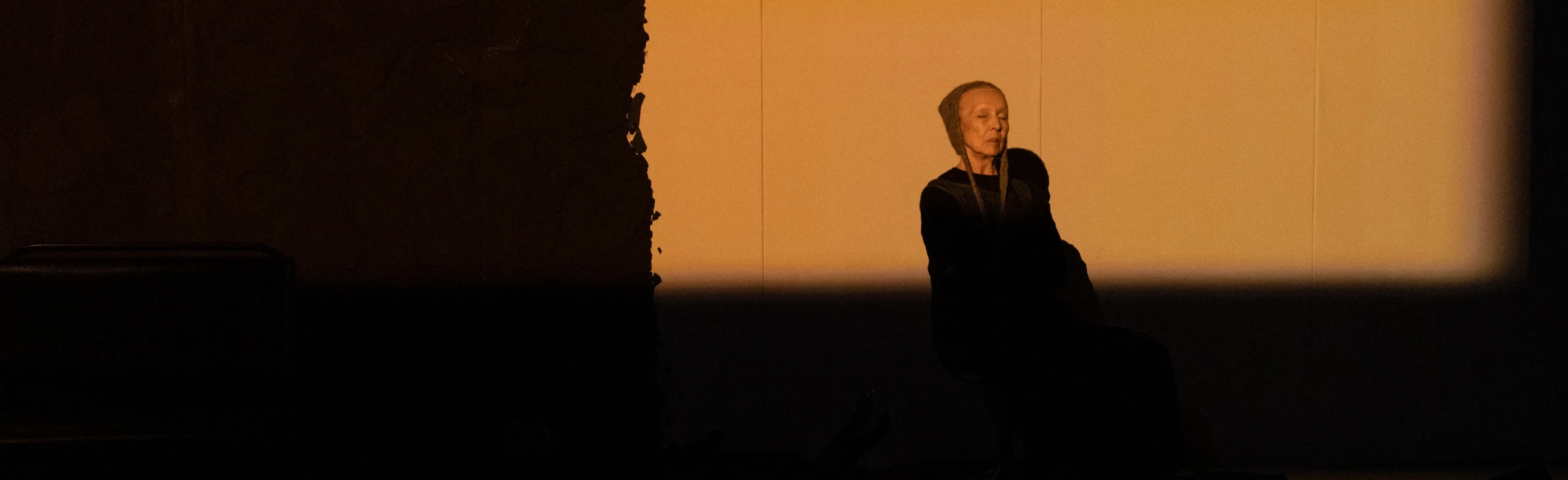 Постер Вроде легче в Москве