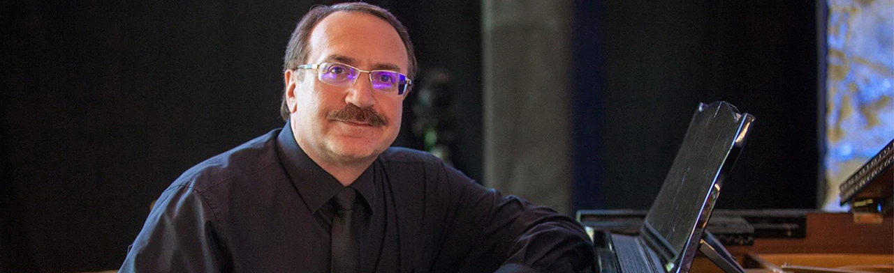 Постер Даниил Крамер в Москве