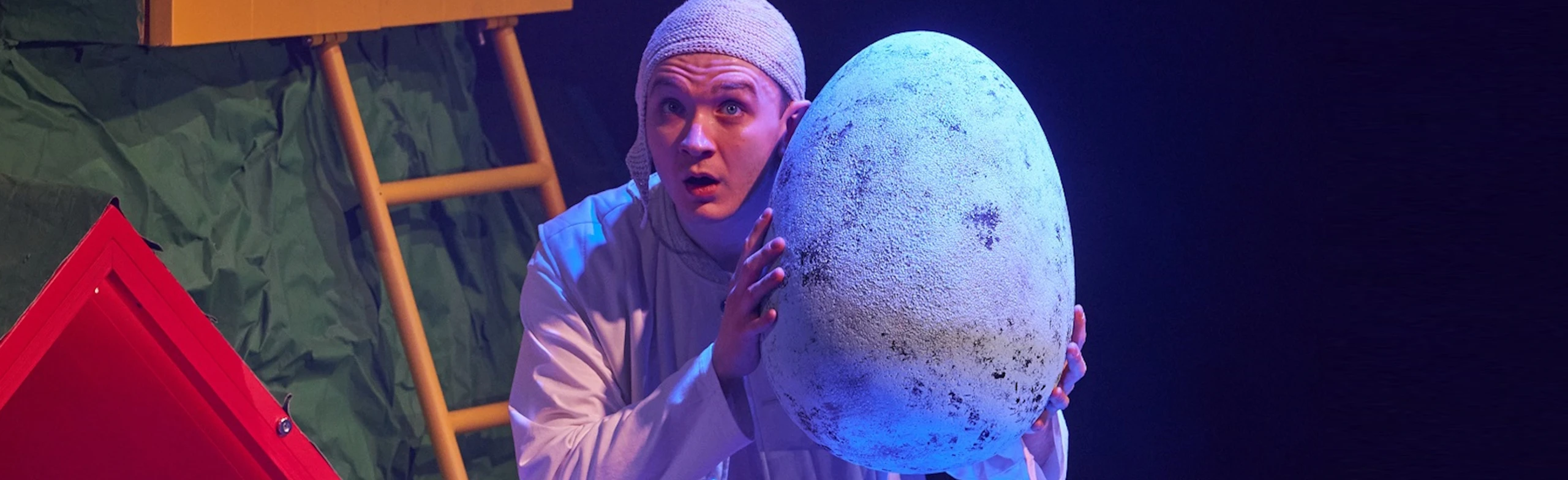 Постер Приречная страна в Москве