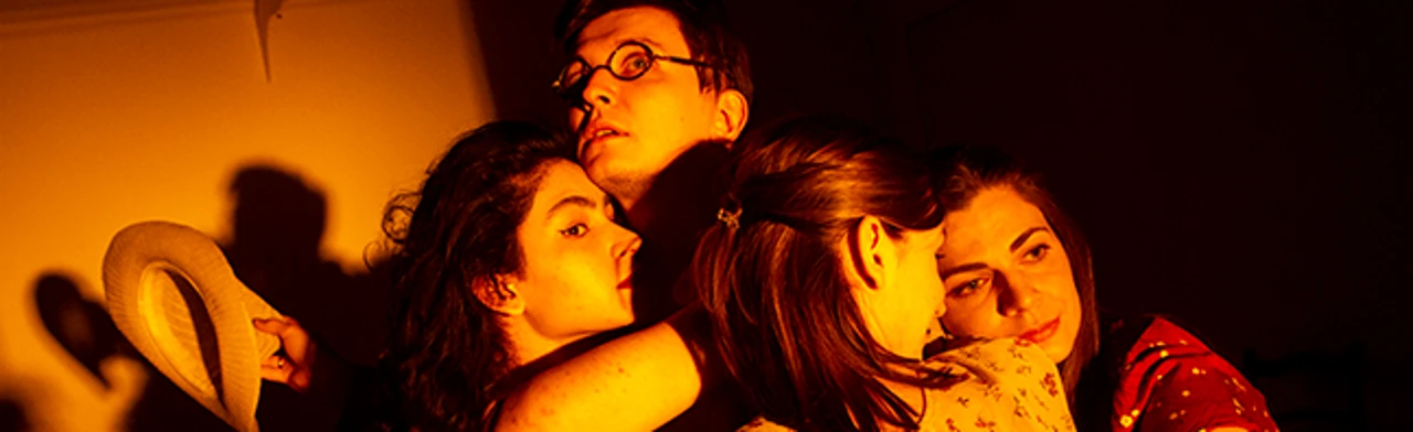 Постер Квартирник на Новинском. Хочу на дачу! в Москве