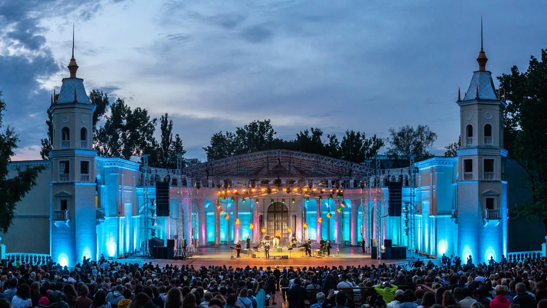 Постер Зеленый театр ВДНХ