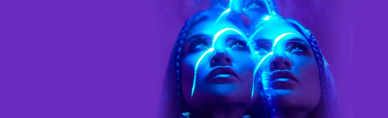 Постер Линда в Москве