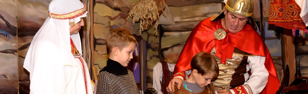 Постер От былины к сказке в Москве