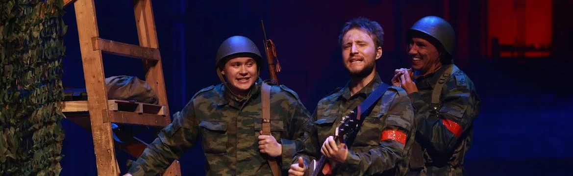 Постер Данькина каска в Москве