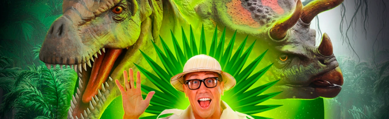 Постер Остров Динозавров: Новогодние приключения в Москве