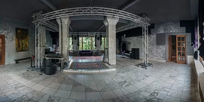 Постер площадки Культурный центр Come-In