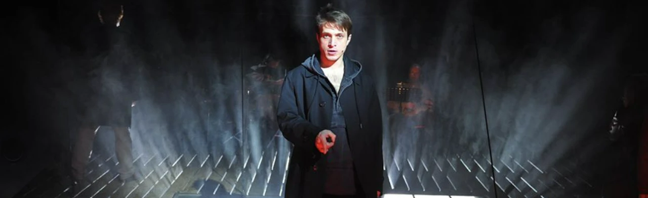 Постер #осторожнобасни в Москве