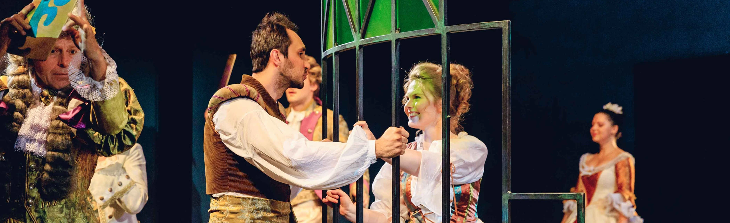 Постер Дурочка в Москве