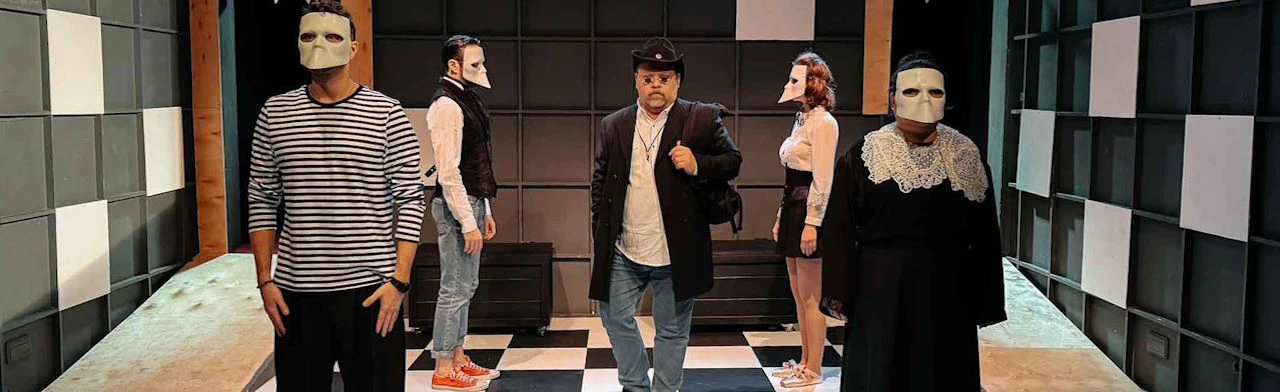 Постер Странный господин в Москве