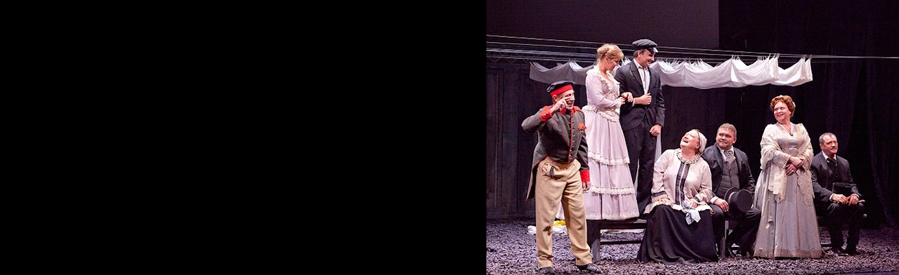 Постер Правда - хорошо, а счастье лучше в Москве