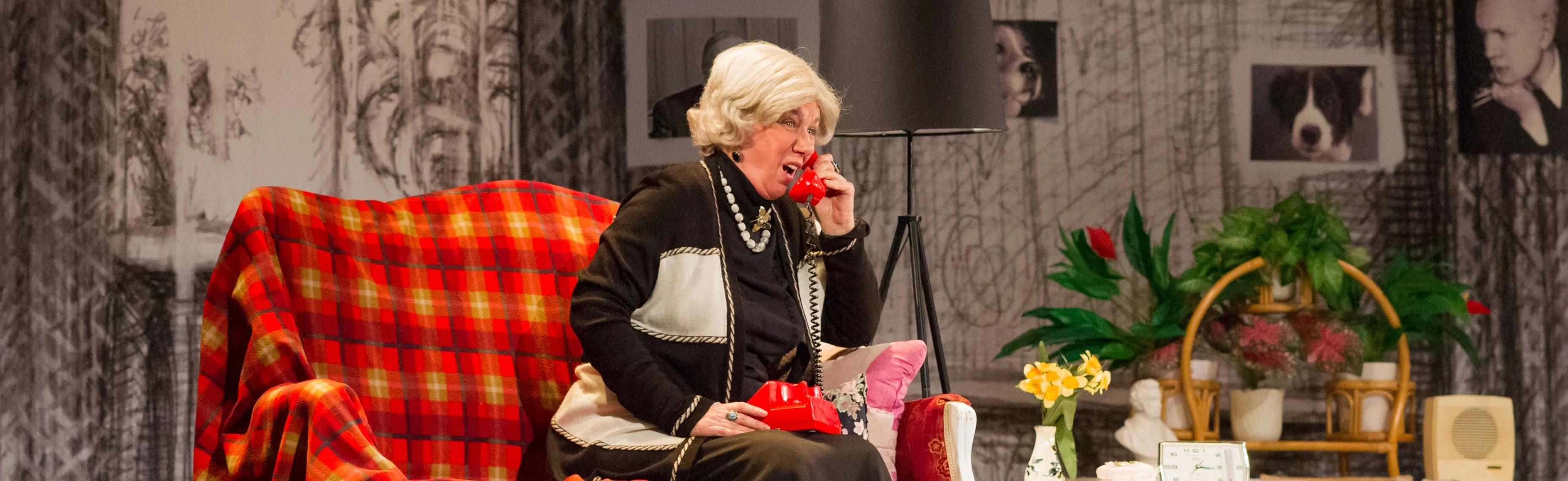 Постер Раневская. Сквозь смех и слезы в Москве