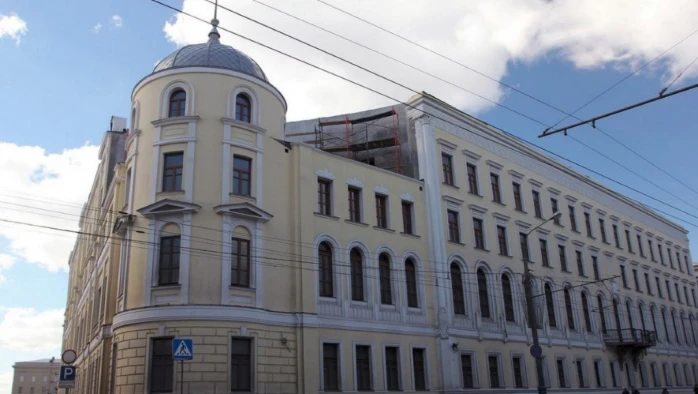 Постер Аудиториум