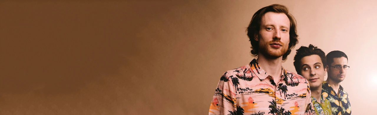 Постер llo trio