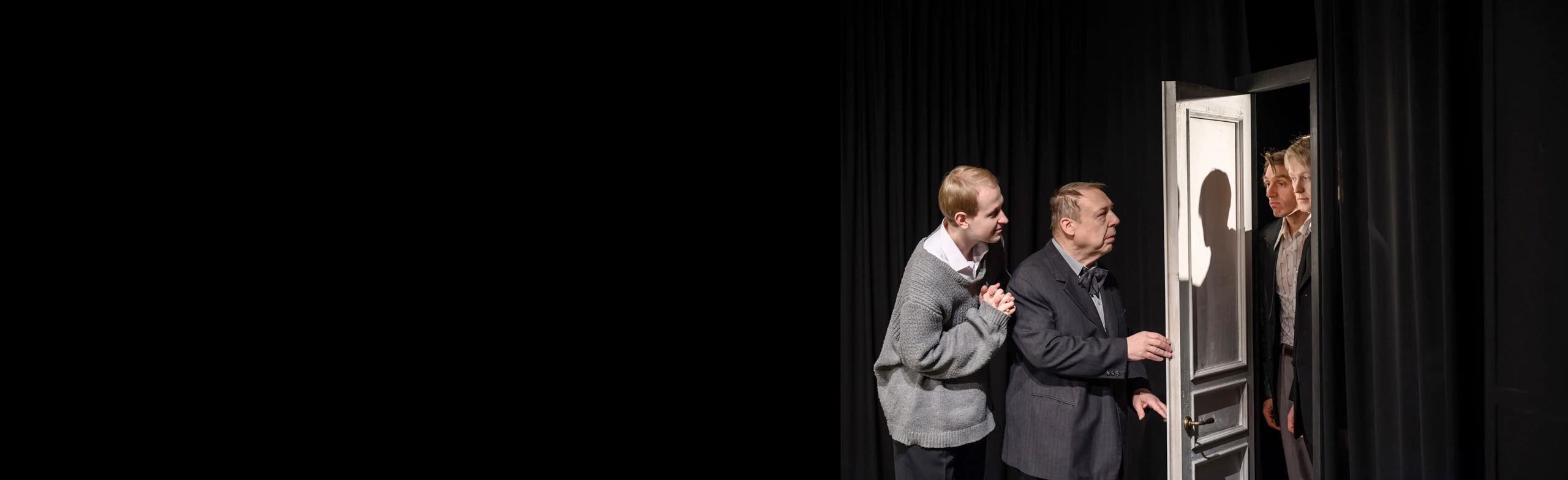 Постер Старший сын в Москве