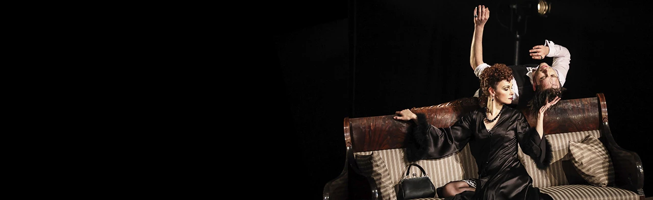 Постер Зойкина квартира в Москве