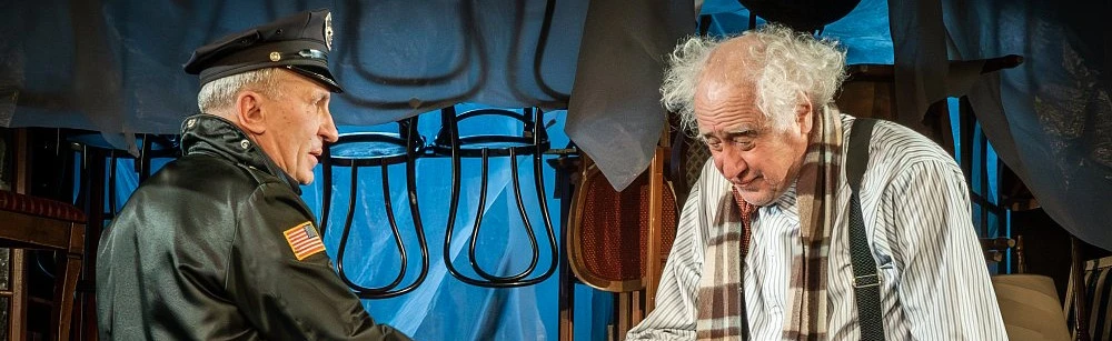 Постер Цена в Москве